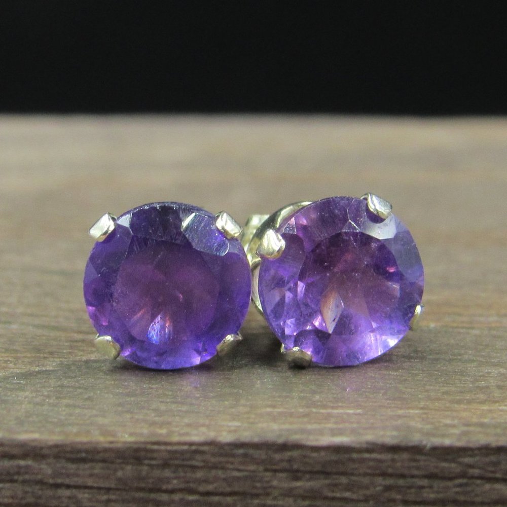 Sterling Silver Round Simple Purple Amethyst Stud… - image 1